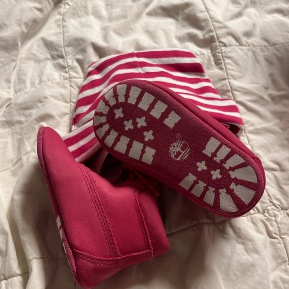 Timberland Boots and Hat - Picture 5 of 6